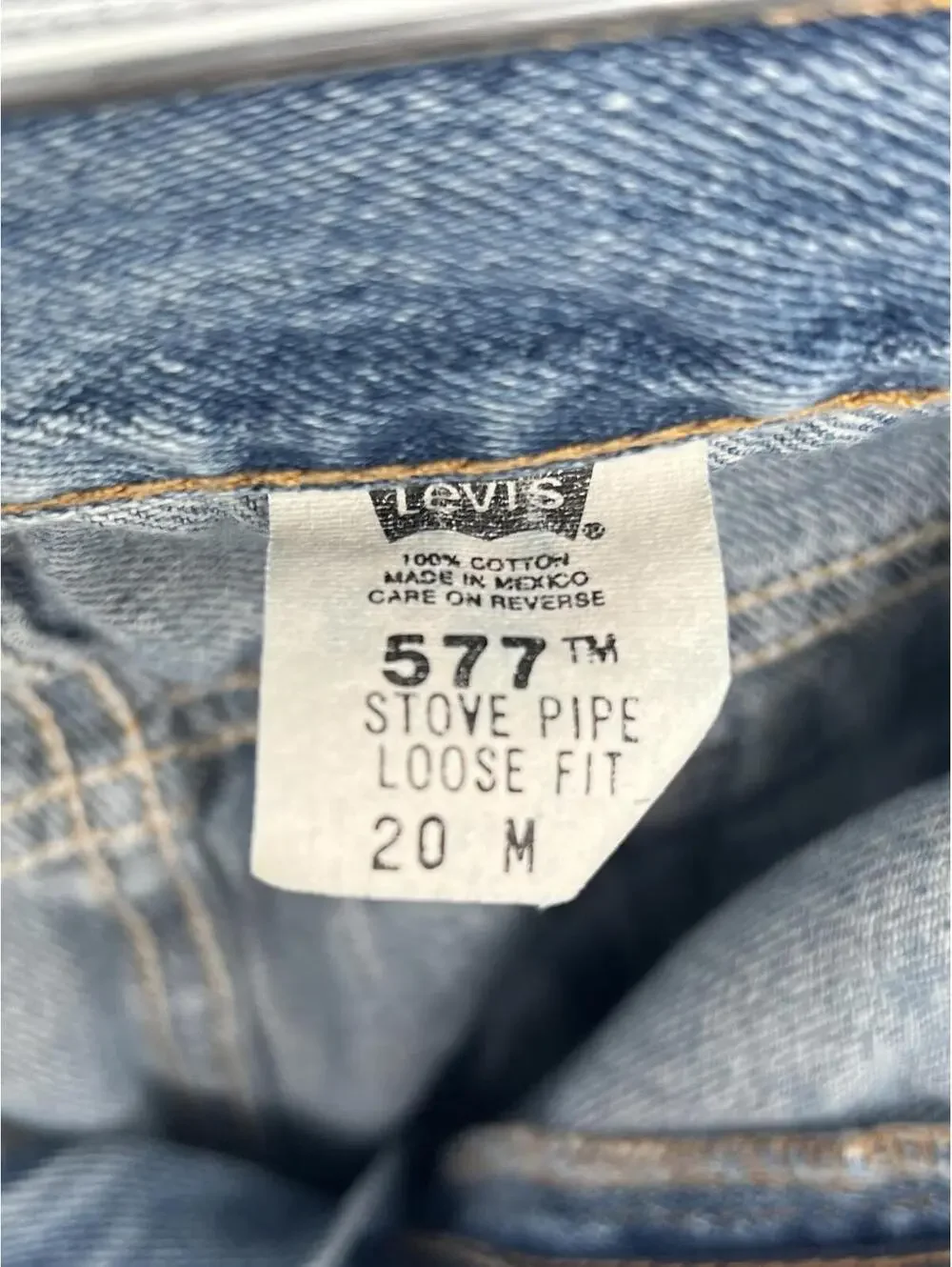 Levi's Men's‎ Blue Denim Jeans Size 25 Classic Fit Durable Cotton